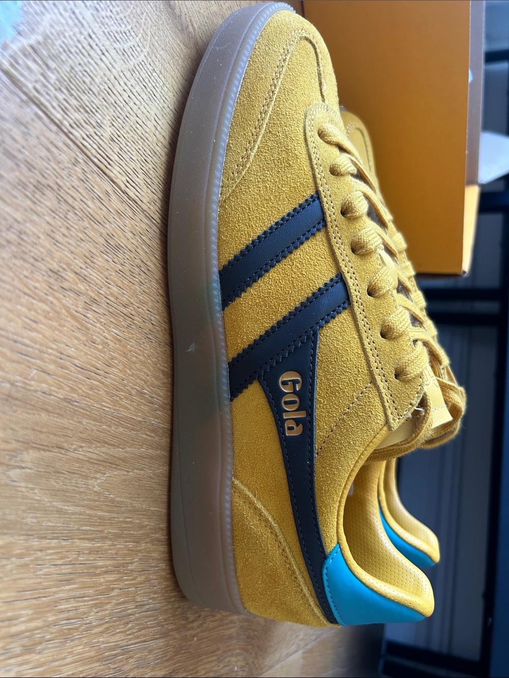 Gola Viper Sneakers in Sun/Dark Brown Stripes